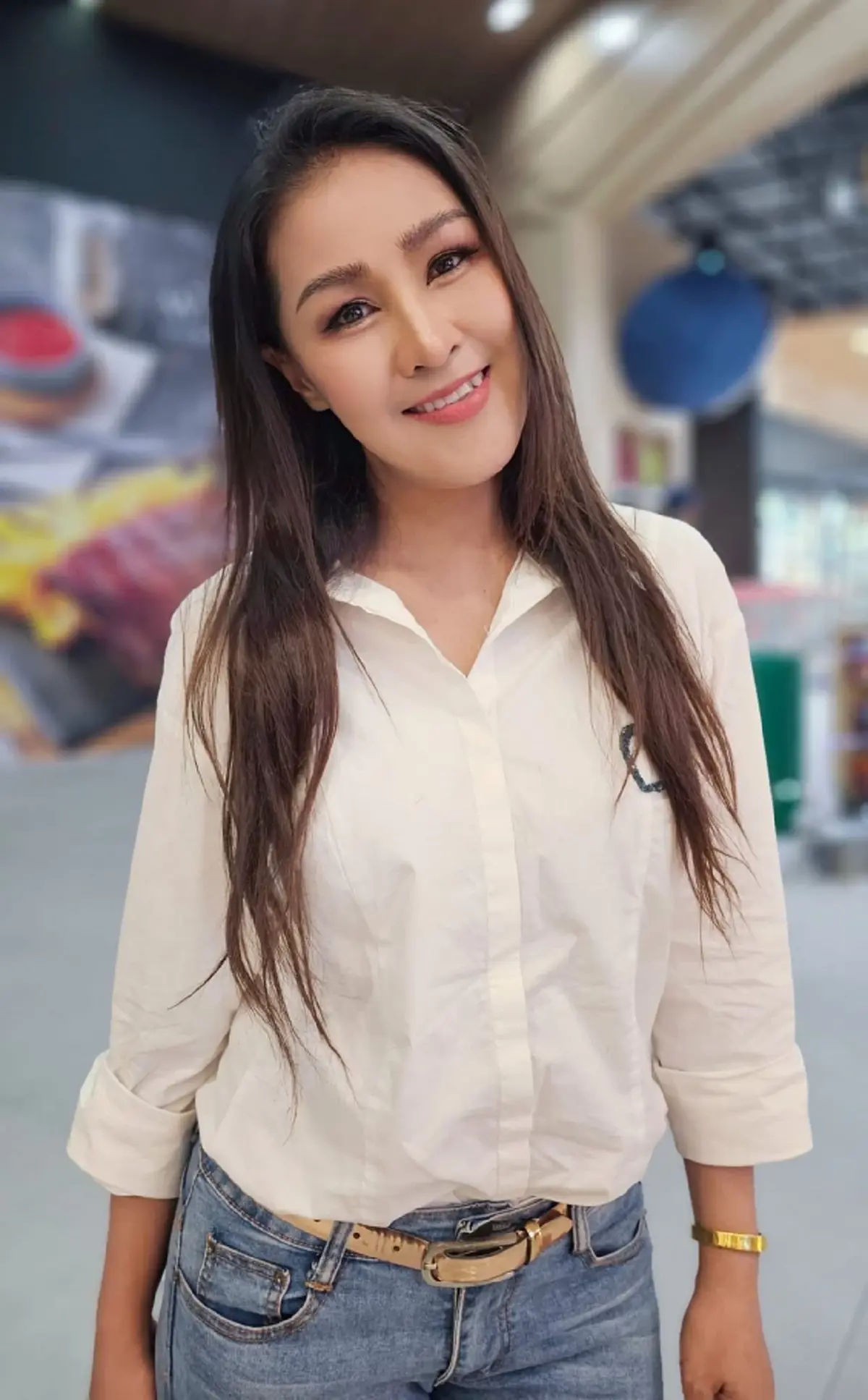 “หญิงลี ศรีจุมพล” สมัครนายก อบต.บ้านคู เตรียมทุ่มเทเพื่อชุมชน