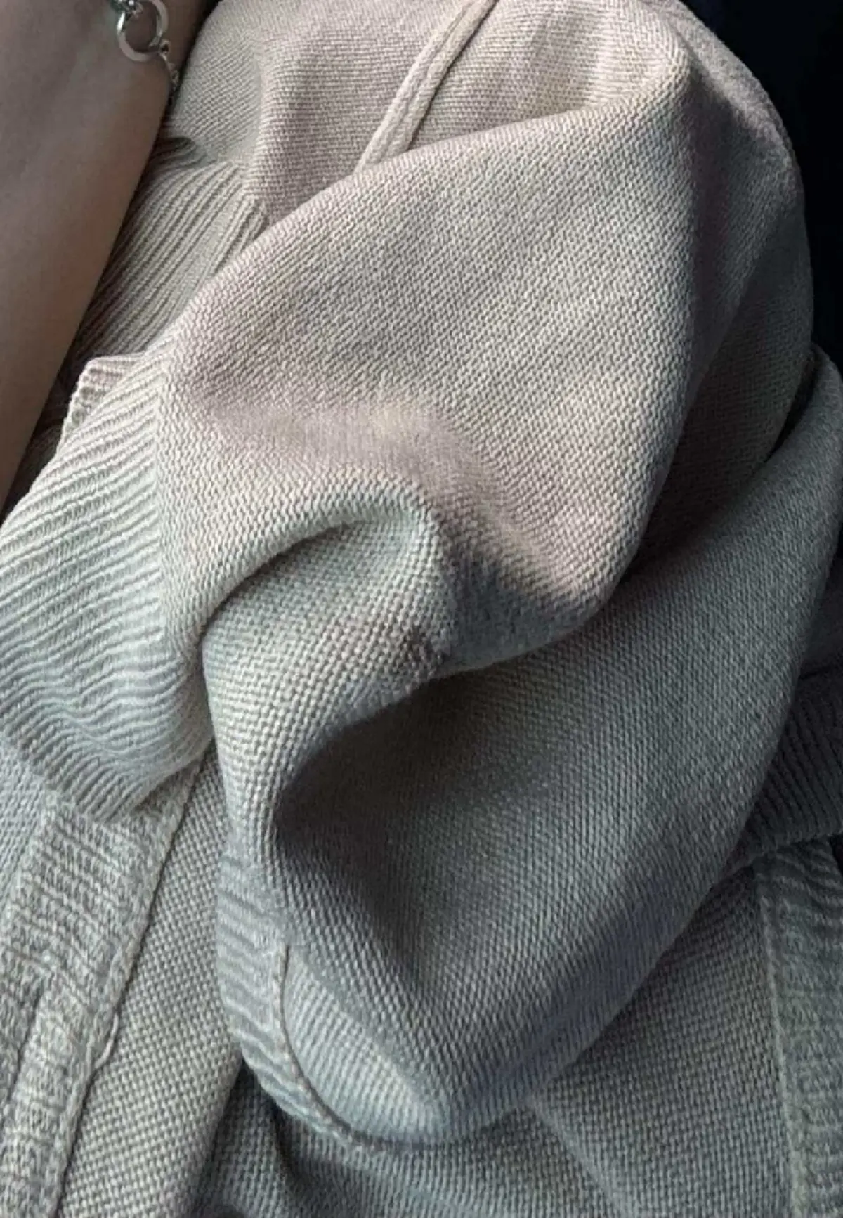 อากาศ10องศา ญาติโวย ครูยึดเสื้อกันหนาวนักเรียน อ้างสีผิดกฎรร.