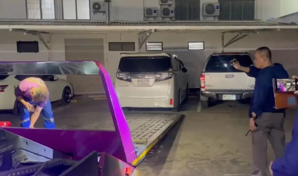 เจอแล้ว Vellfire ขาว จอดทิ้งนครปฐม ยังจับ"นาย ก."ไม่ได้