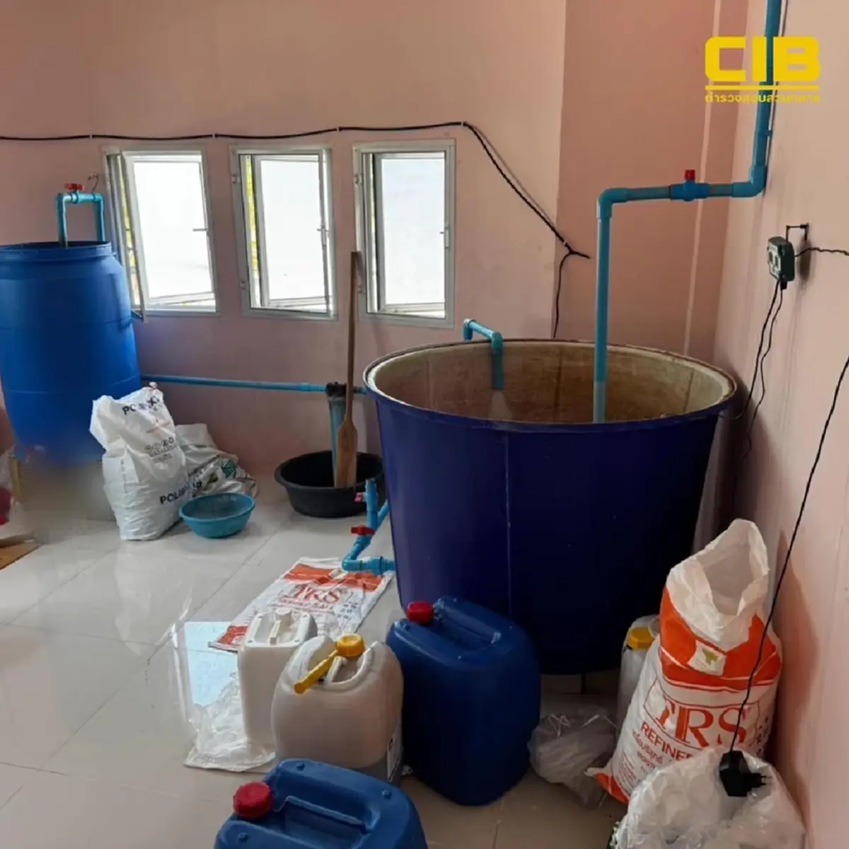 บุกค้นแหล่งผลิต เครือข่ายซีอิ๊ว กาแฟปลอมยี่ห้อดัง ค้น 7 จุด 4 จังหวัด