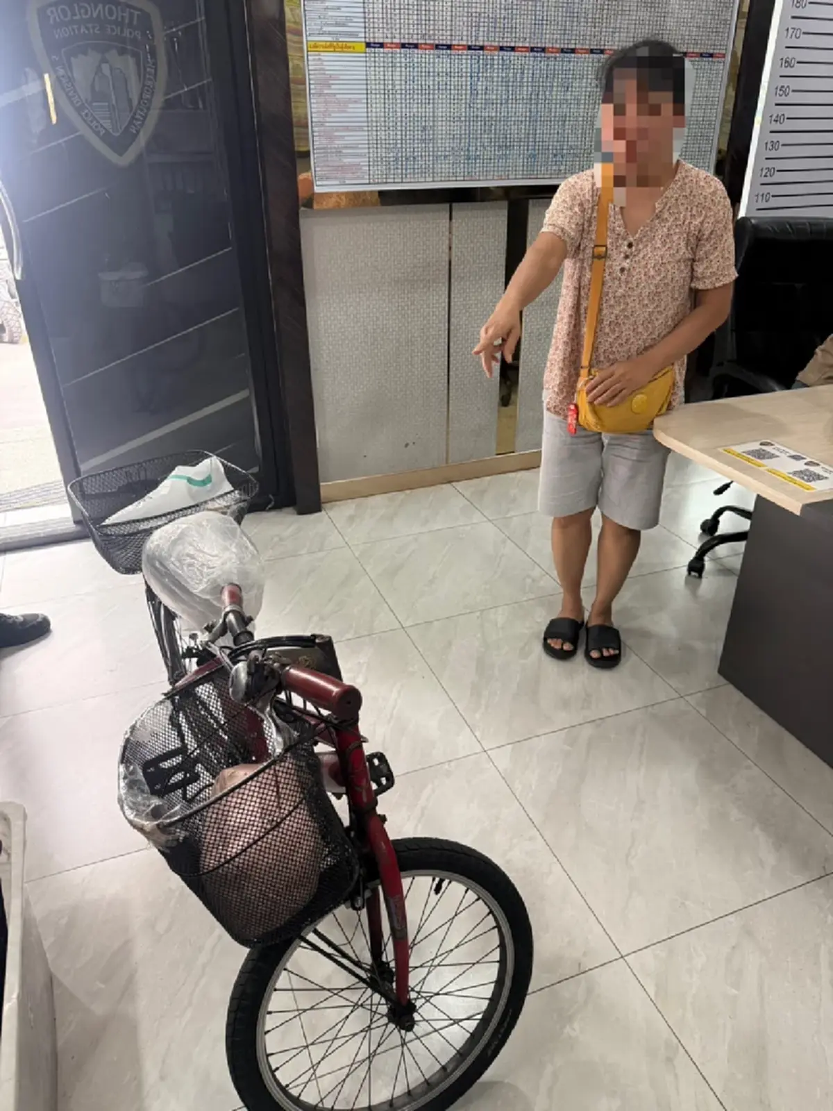 หนุ่มนอร์เวย์อาละวาด ไล่ชิงตุ๊กตุ๊ก–จักรยาน คลั่งโขกลูกกรงคุก