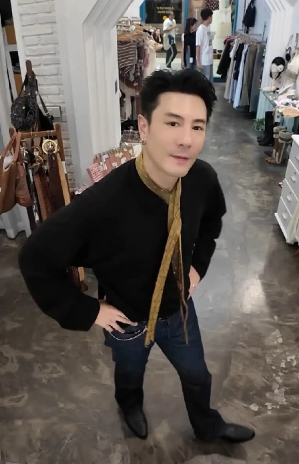 ไม่น้อย เปิดอายุจริง "โดม ปกรณ์ ลัม" หลายคนเดาผิดมาตลอด