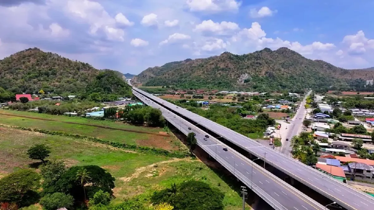 วิ่งฟรี "มอเตอร์เวย์ M6" บางปะอิน - ปากช่อง เริ่ม 26 ธ.ค. 68