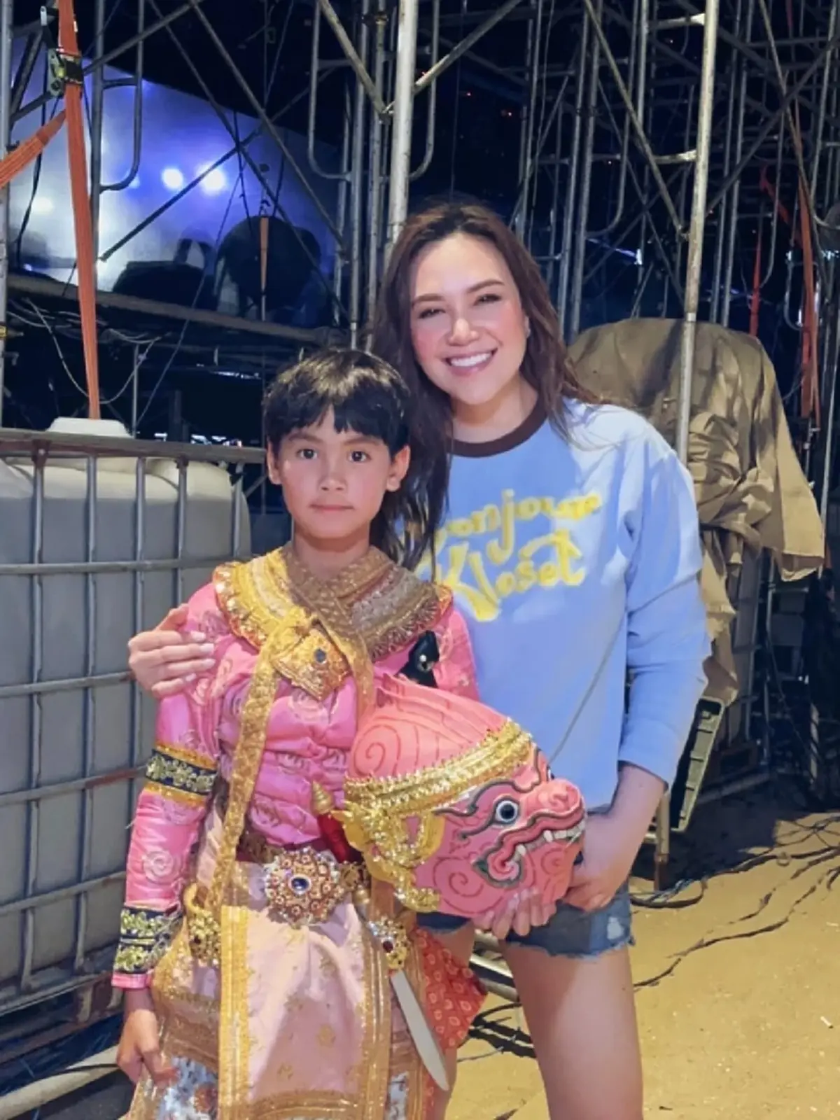 สุดภูมิใจ “น้องเร” ลูกชายทาทา ยัง แสดงโขนสุดสง่างามกลางงานใหญ่