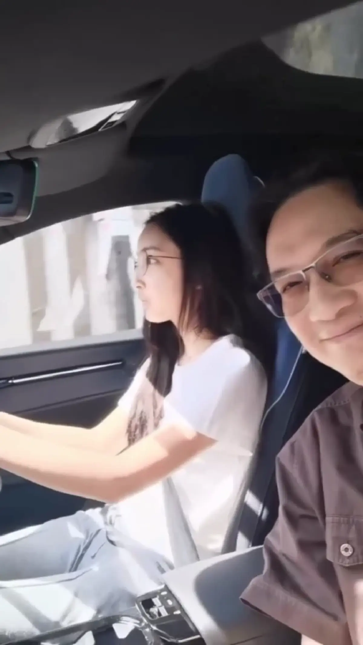 เก่งครบเครื่อง “น้องเนย” นิสิตวิศวะจุฬาฯ ล่าสุดทำแบบนี้ได้แล้ว