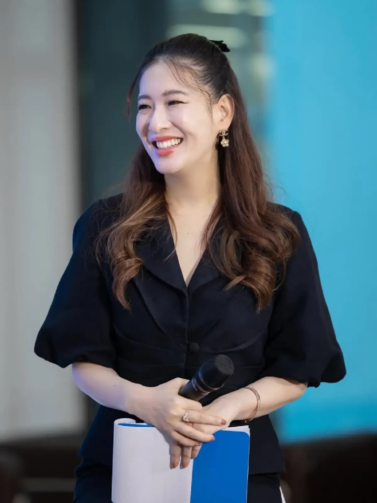 เฮลั่นงานกาชาด! “ได๋ ไดอาน่า” ดวงเฮง จับไข่ได้รางวัลใหญ่