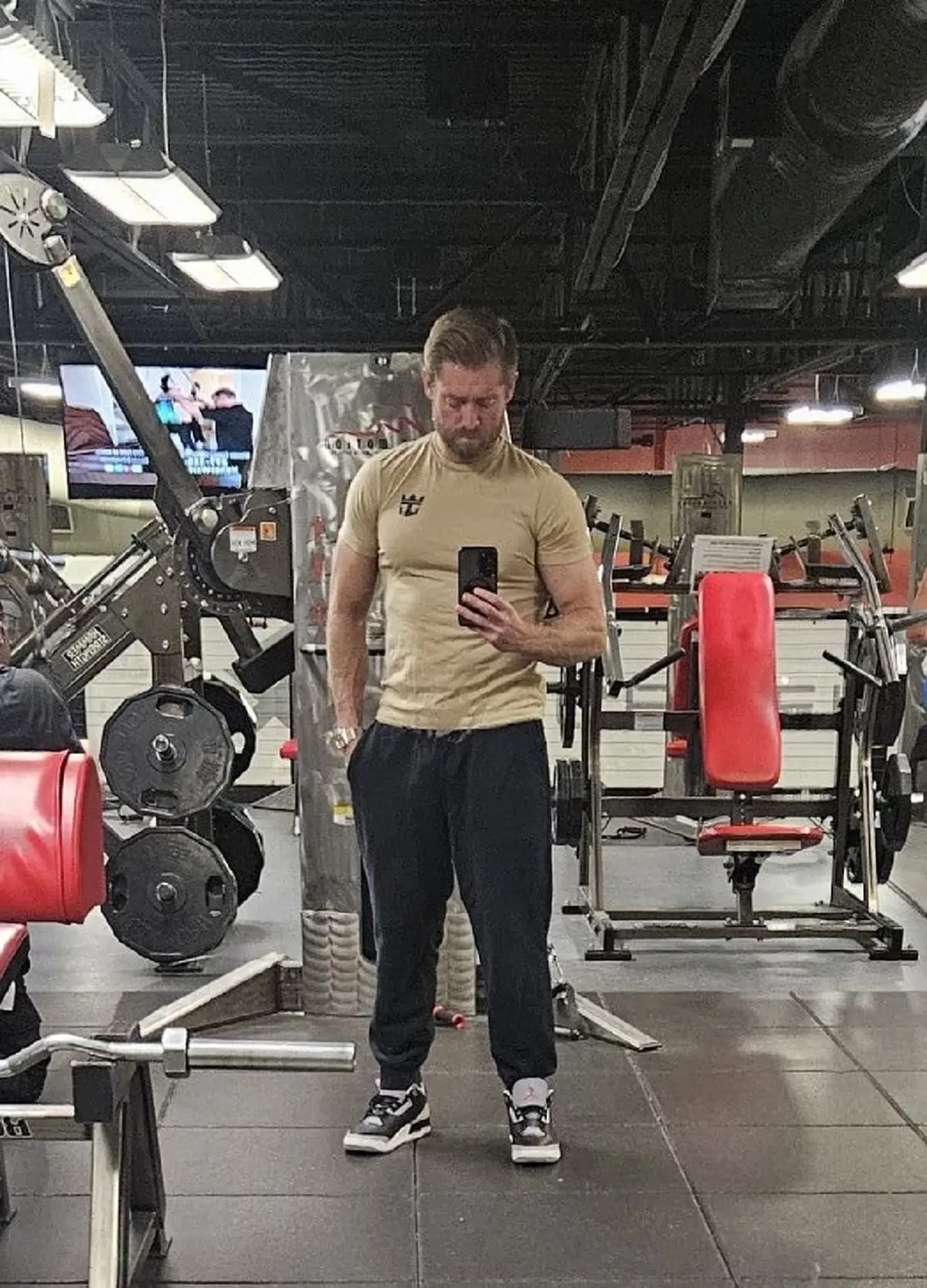 ไฟชีวิตดับวูบ"อาจารย์อดัม"ชีวิตพลิกครั้งใหญ่ สาเหตุที่หายไป