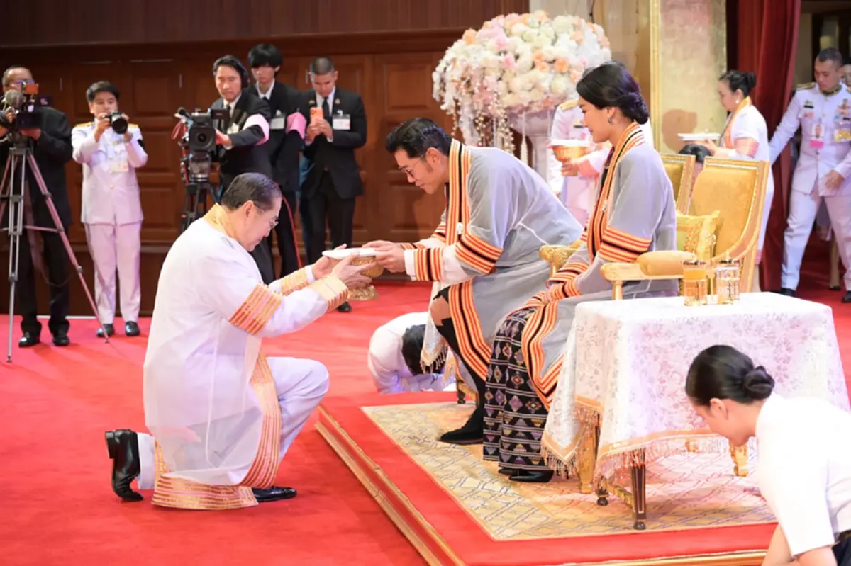 จุฬาฯ ทูลเกล้าฯ ถวายปริญญาดุษฎีบัณฑิตฯ แด่กษัตริย์–ราชินีภูฏาน