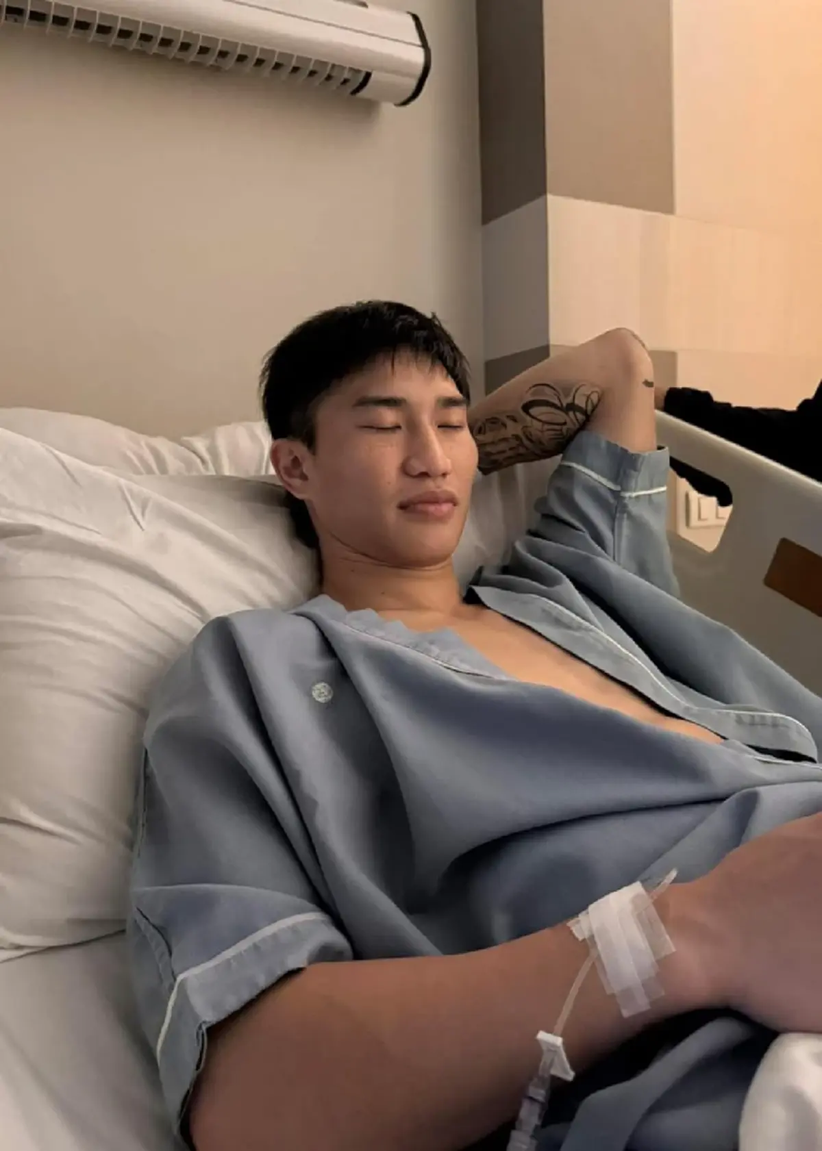 เปิดชัดๆจังหวะ "ตะวันฉาย" ถูก "หลิว เมิงหยาง" เตะตัดขา ลงไปนั่ง