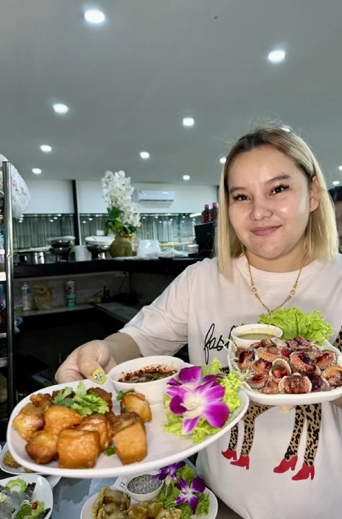 ประวัติ แคชเชียร์ ร้านเหมย ถึงว่ากล้าเป็นกิ๊กกับผัวเจ้าของร้าน