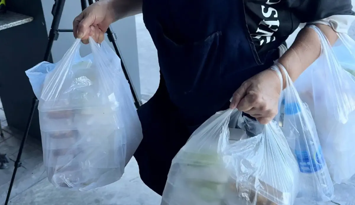 เมนูอาหารเช้ามื้อแรก นานา ไรบีนา หลังอยู่ห้องควบคุมผู้ต้องหา