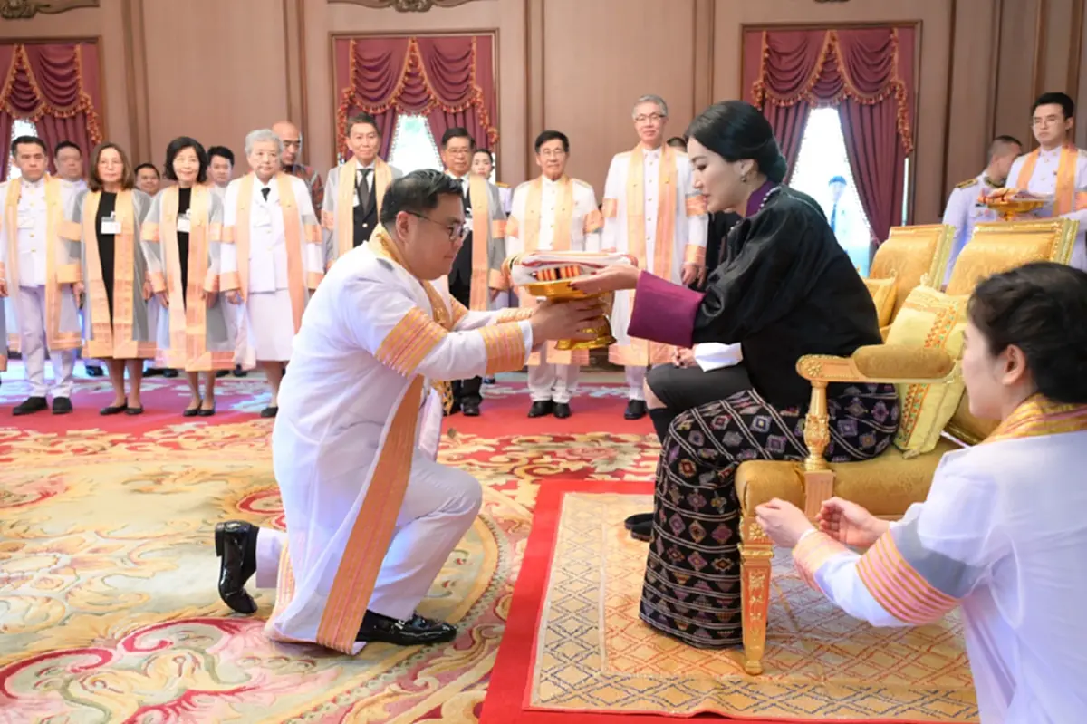 จุฬาฯ ทูลเกล้าฯ ถวายปริญญาดุษฎีบัณฑิตฯ แด่กษัตริย์–ราชินีภูฏาน