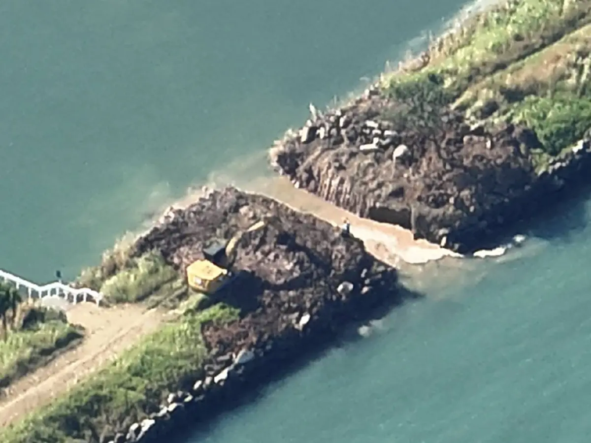 "กองทัพเรือ"เปิดความจริง กัมพูชารื้อเขื่อนกันคลื่นบ้านหาดเล็ก