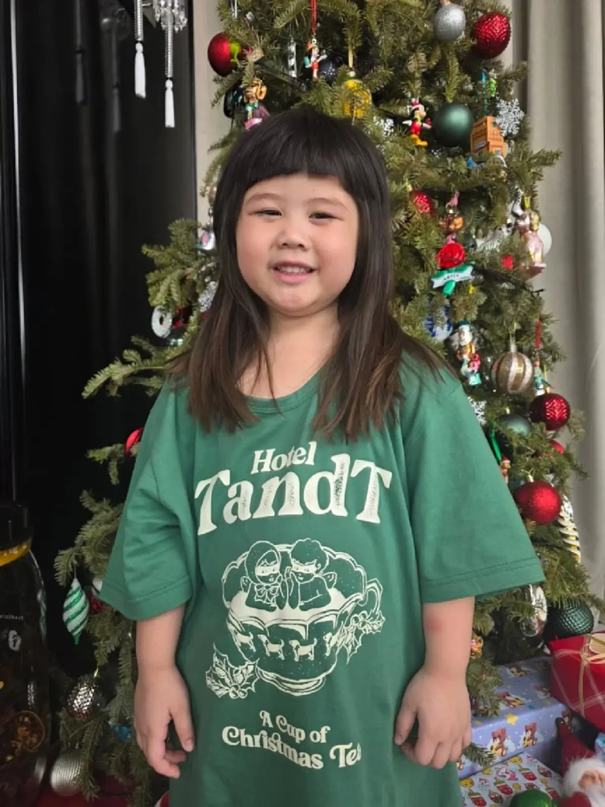  เอ็นดูไม่ไหว! “น้องเกล” เปิดอาชีพใหม่ แม่ค้าลีลาน่ารักเกินต้าน