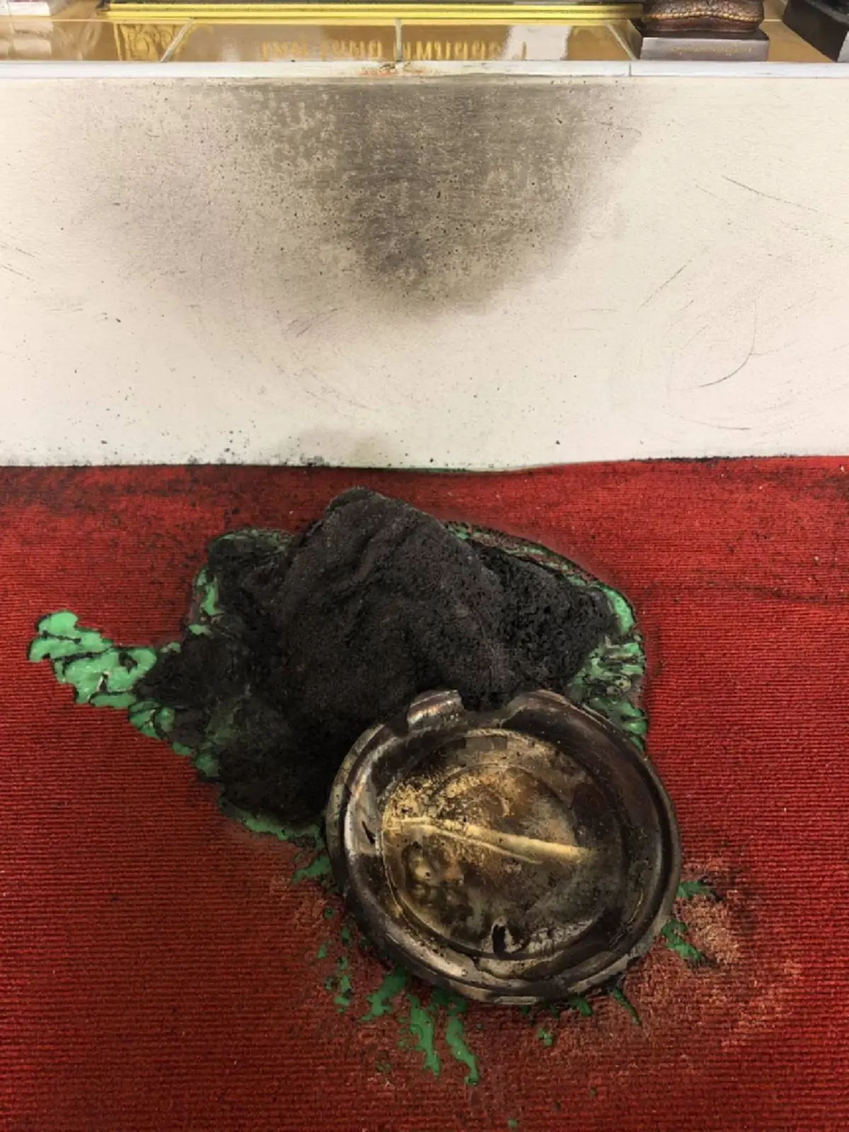 ไฟไหม้หน้าพระพุทธรูป 3 องค์ เปิดวงจรปิดพบเรื่องที่น่าอัศจรรย์