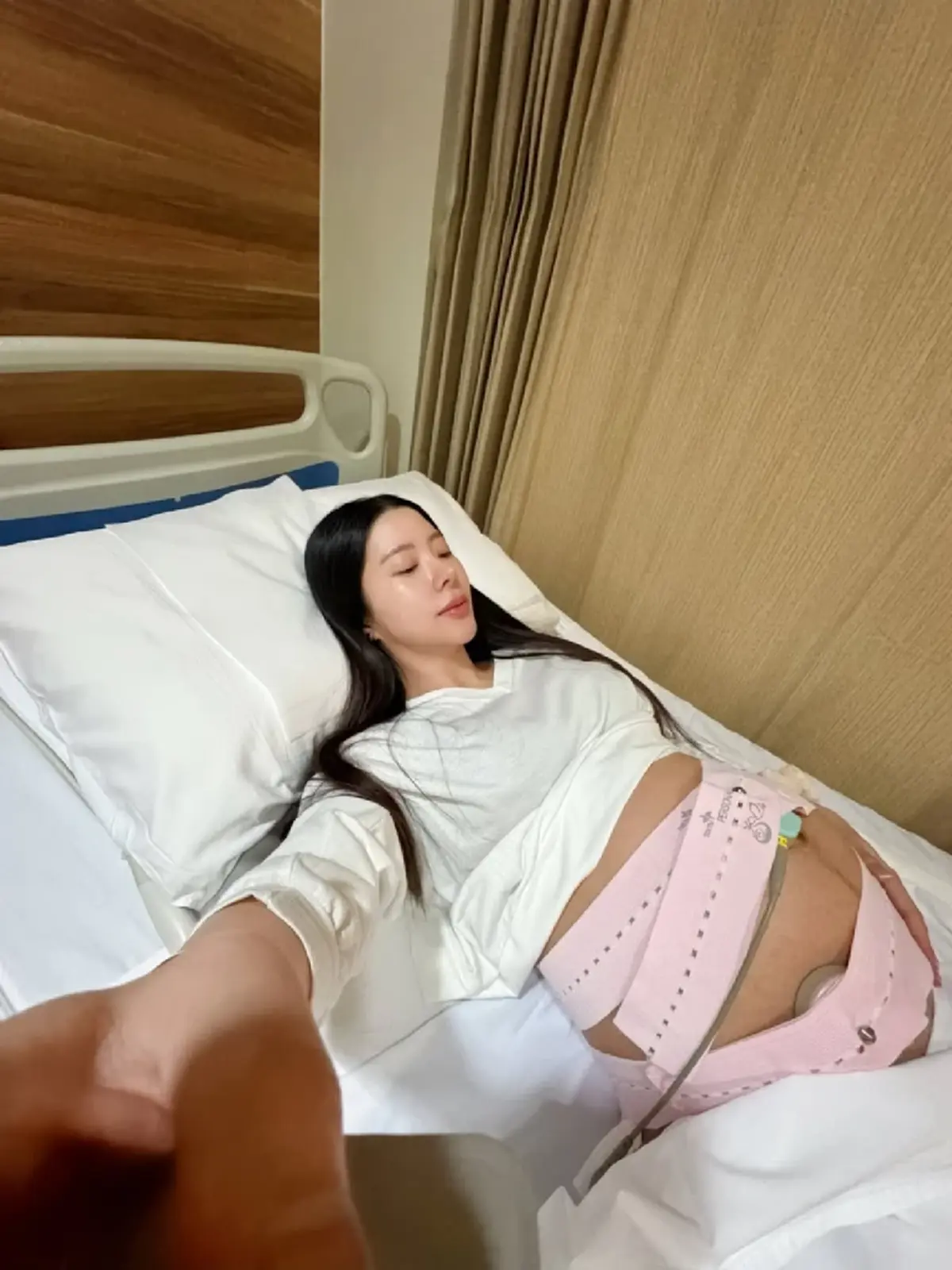 ลูกชายมาแล้ว! “เนย วรัฐฐา” คลอดน้องคีธ ขึ้นแท่นคุณแม่ป้ายแดง