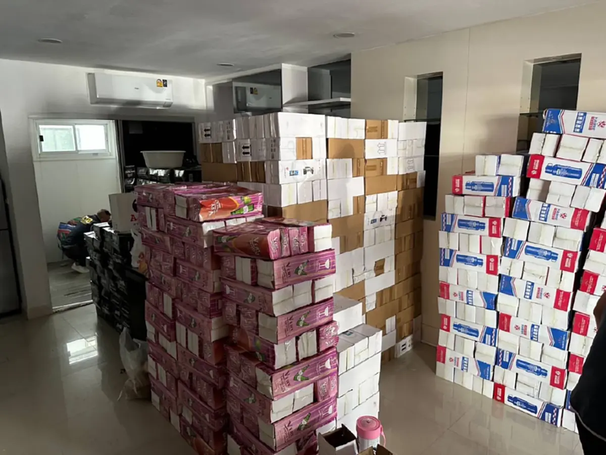 บุกทลายเครือข่ายแก๊สหัวเราะรายใหญ่ รวบ 5 จีนเทา ของกลาง 3.5 ล้าน