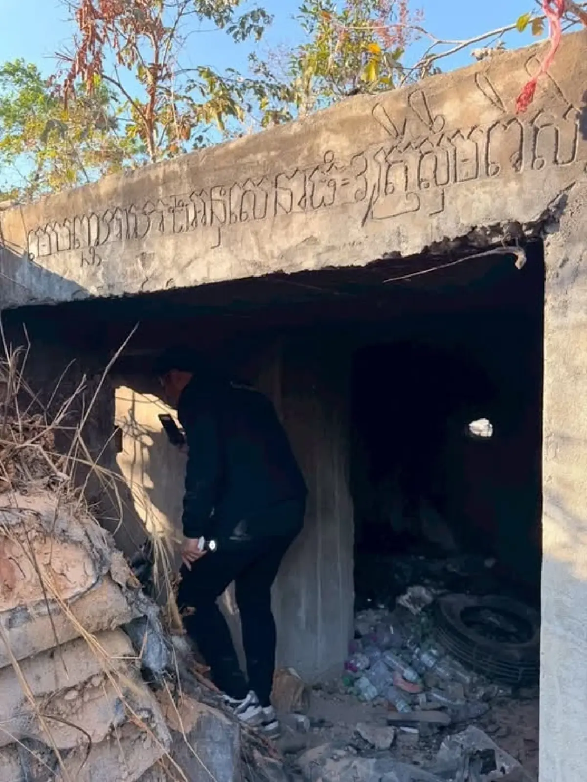 เห็นแล้วทึ่งบังเกอร์เขมร คารวะทหารไทยและทีมรถถัง ยึดคืน 5,500 ไร่