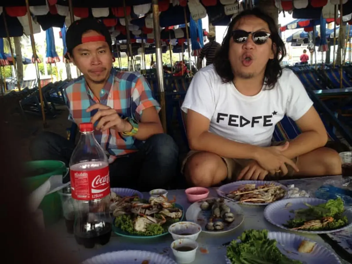 เฟ็ดเฟ่ บอยแบนด์ เคลื่อนไหวแรกในรอบ 7 ปี คนกดไลก์เป็นแสน