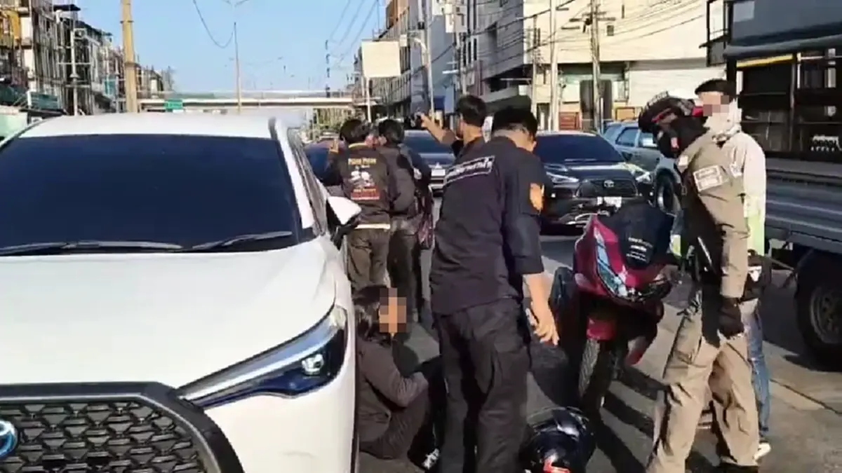 คืบหน้าแก๊งวัยรุ่นยกพวกรัวสนั่นแยกนิด้า ตอนนี้ยังลอยนวล