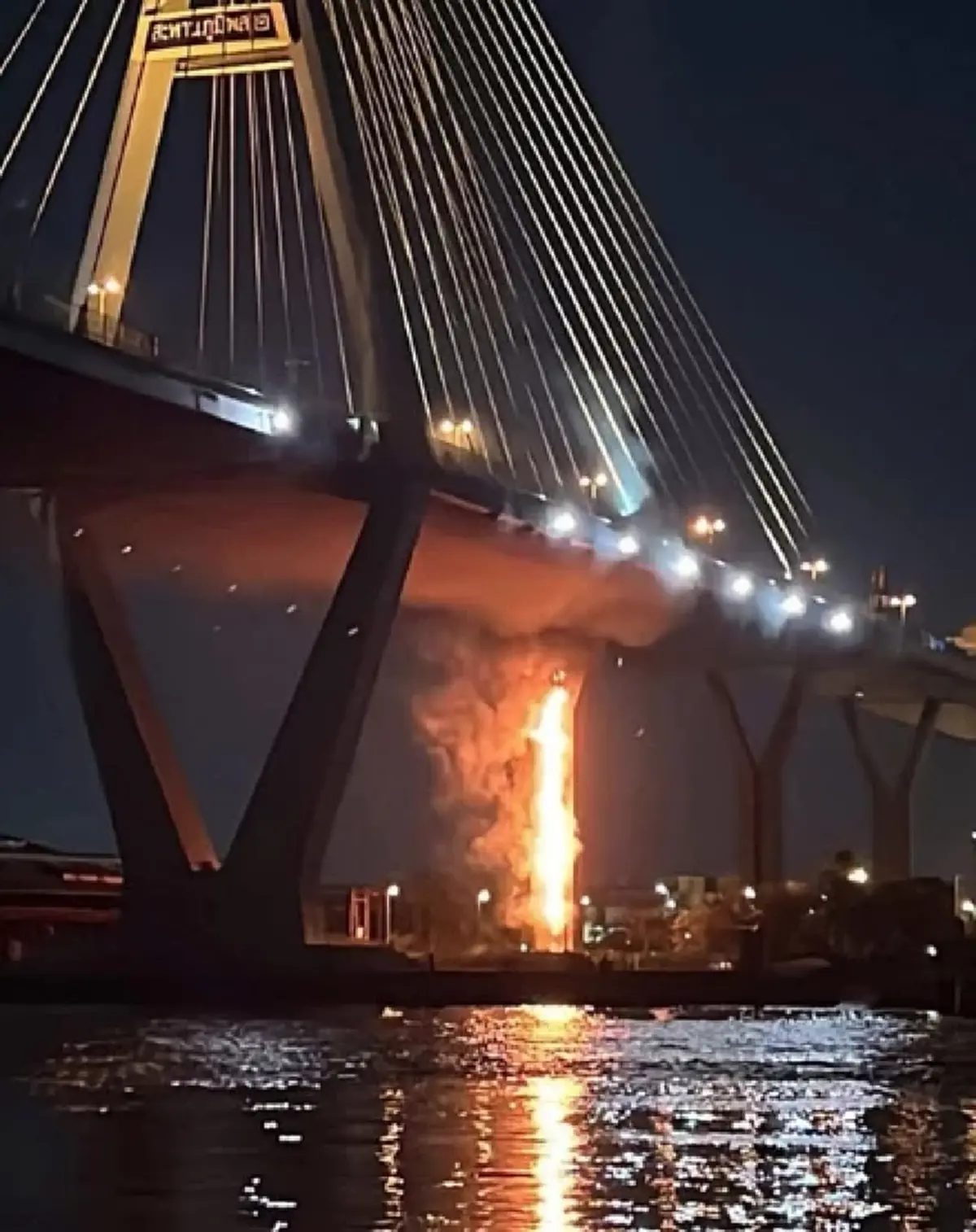 กรมทางหลวงชนบท แจง ค่าเสียหายไฟไหม้ตอม่อ สะพานภูมิพล ไม่ถึง 15 ล้าน