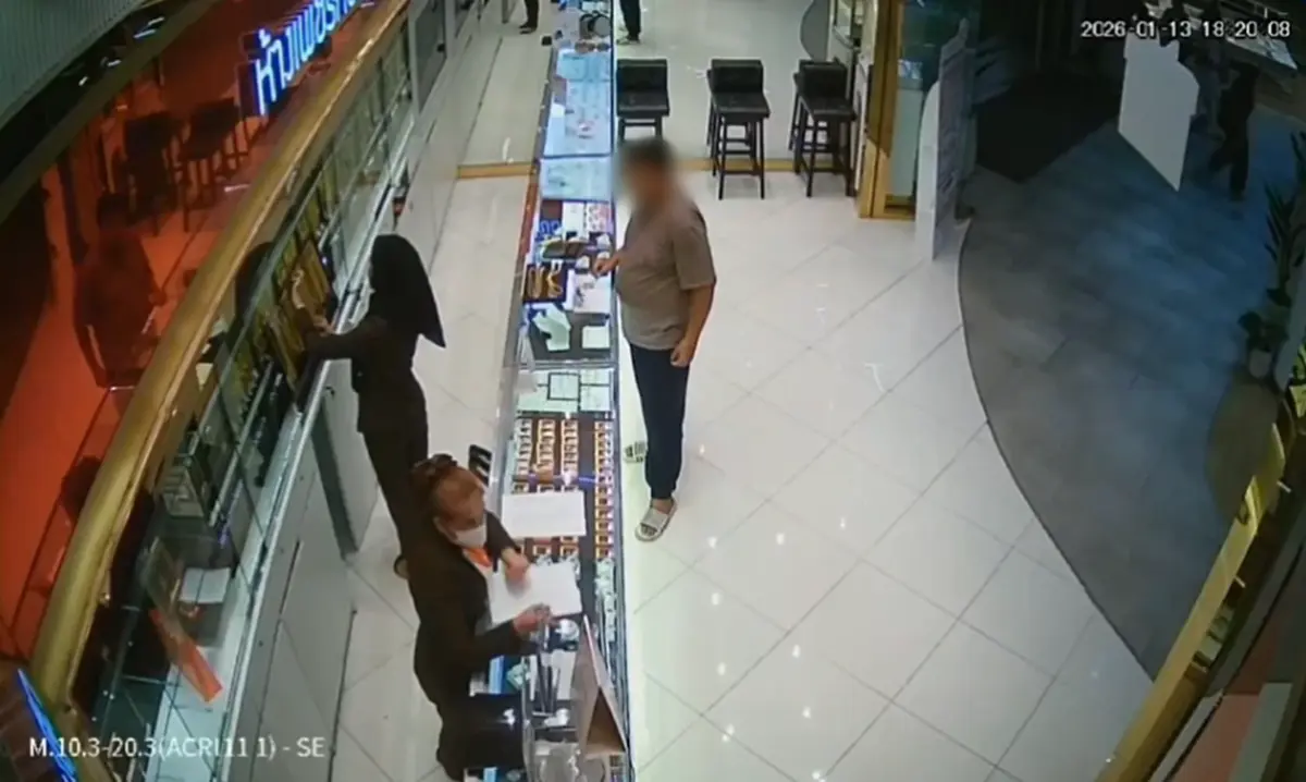 รวบแล้ว โจรบุกเดี่ยวชิงทอง ห้างดังย่านรามอินทรา สุดโชกโชนเพิ่งพ้นโทษ