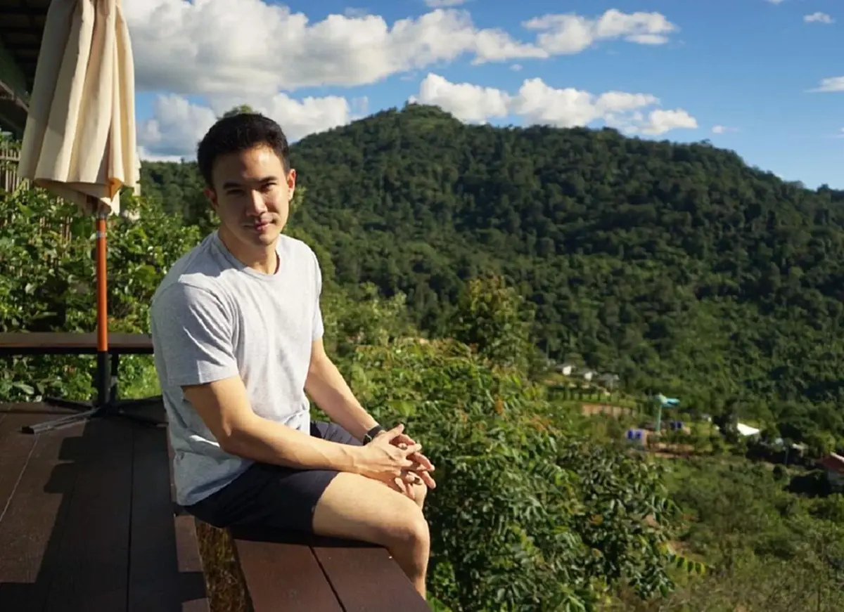 "แม็ค ปวิช" ตอบชัด หลังถูกโยงเป็นพระเอกที่กำลังมีประเด็นดัง