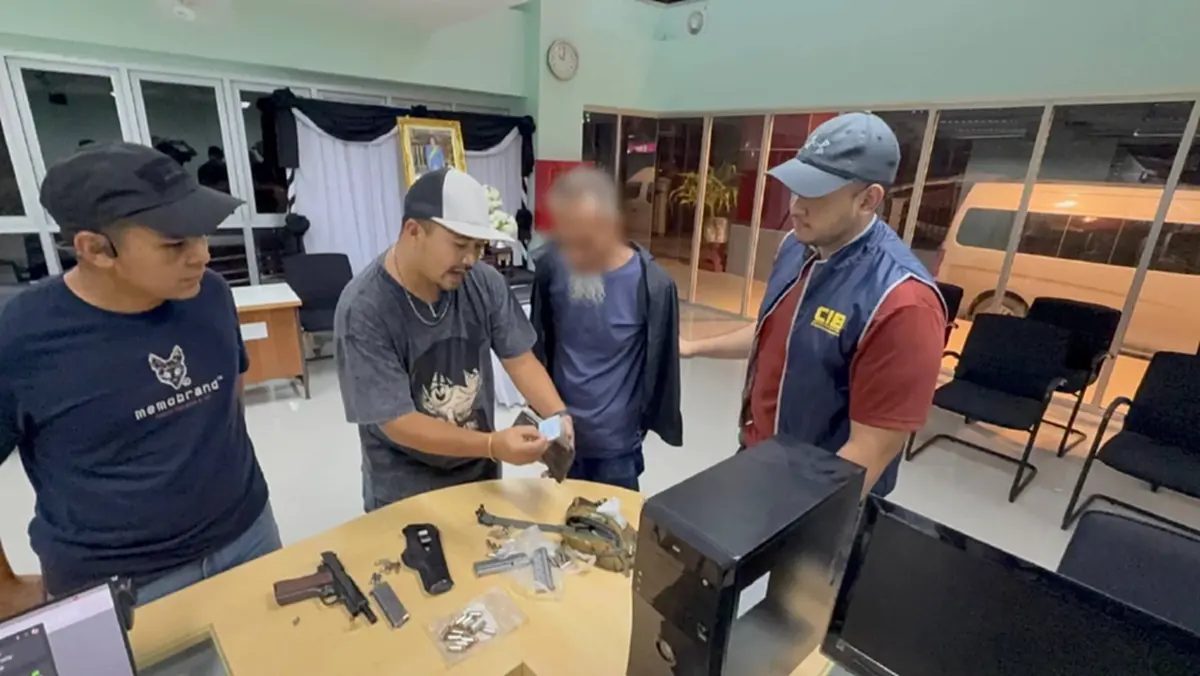 ปิดตำนานมือปืนปฏิทิน รวบ สิบโท ปรีชา หนีคดี 3 ปี พกปืนขึ้นลำพร้อม