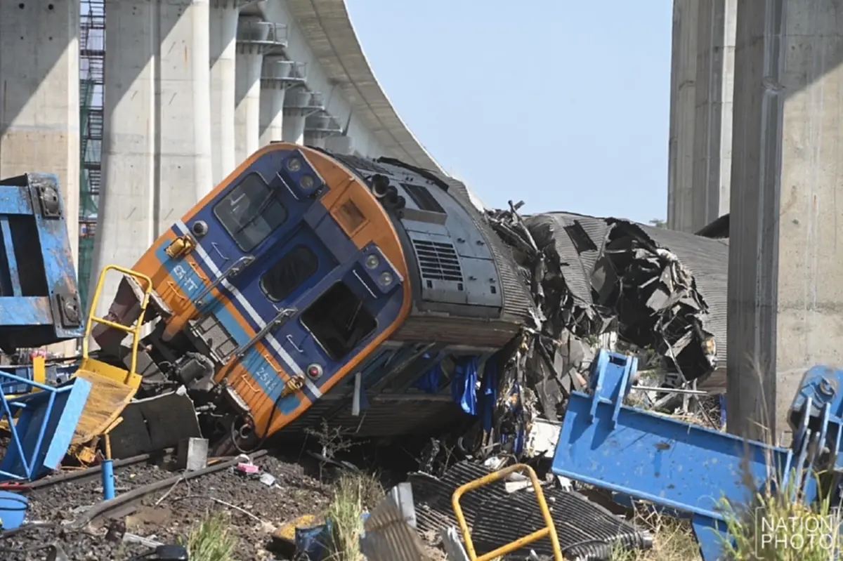 เศร้าใจ เปิดสภาพภายในตู้รถไฟด่วนพิเศษ21 เพลิงลุกไหม้รุนแรง