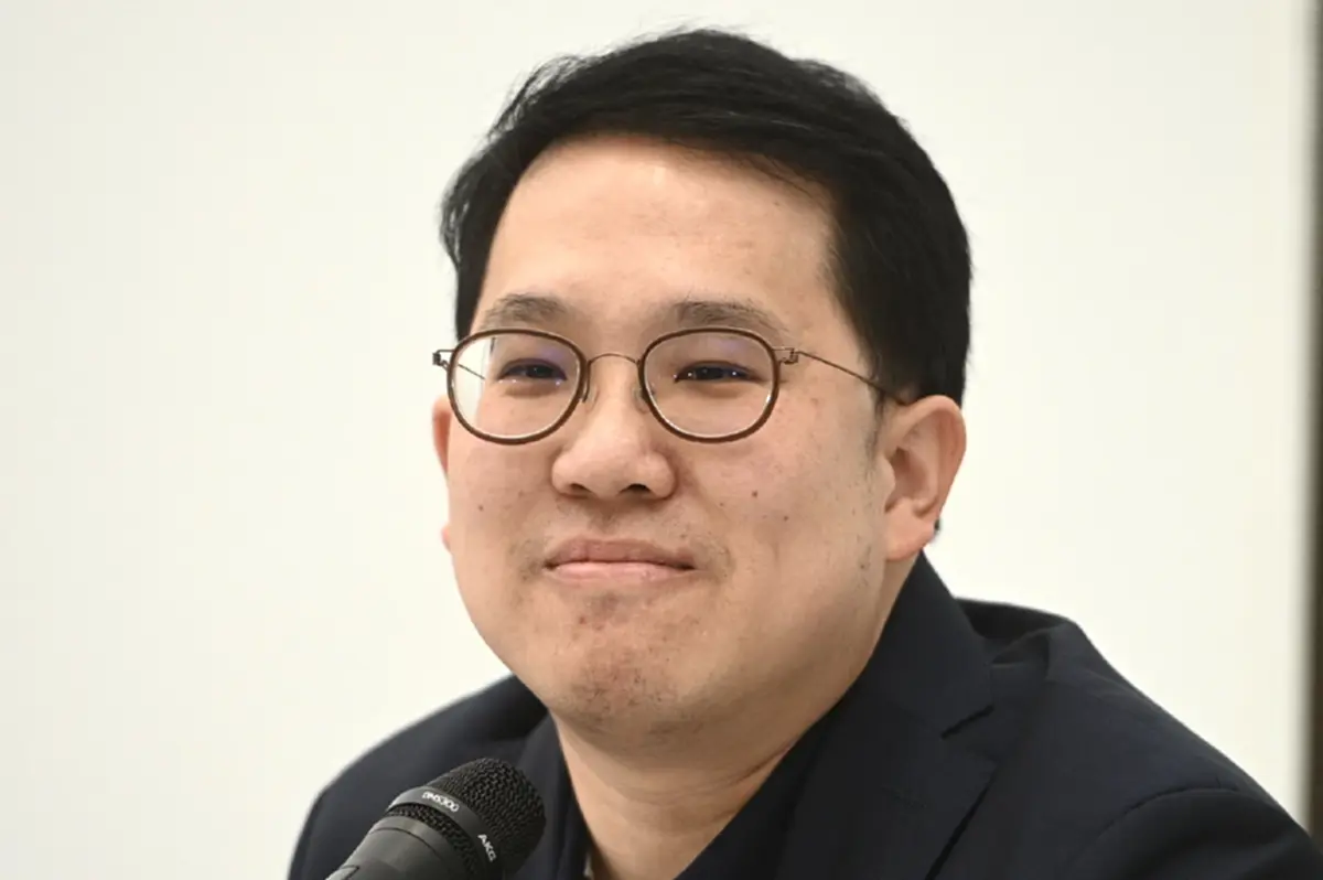 เปิดบัญชีทรัพย์สิน พัฒนา พร้อมพัฒน์ รมว.สธ. รวย 1,092 ล้าน