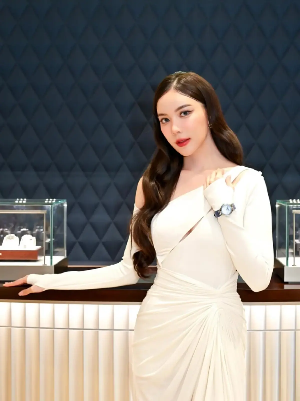 โสดอยู่ดีๆงานเข้า"มุก วรนิษฐ์"ฟาดกลับเดือด เจอชาวเน็ตแซะแรง