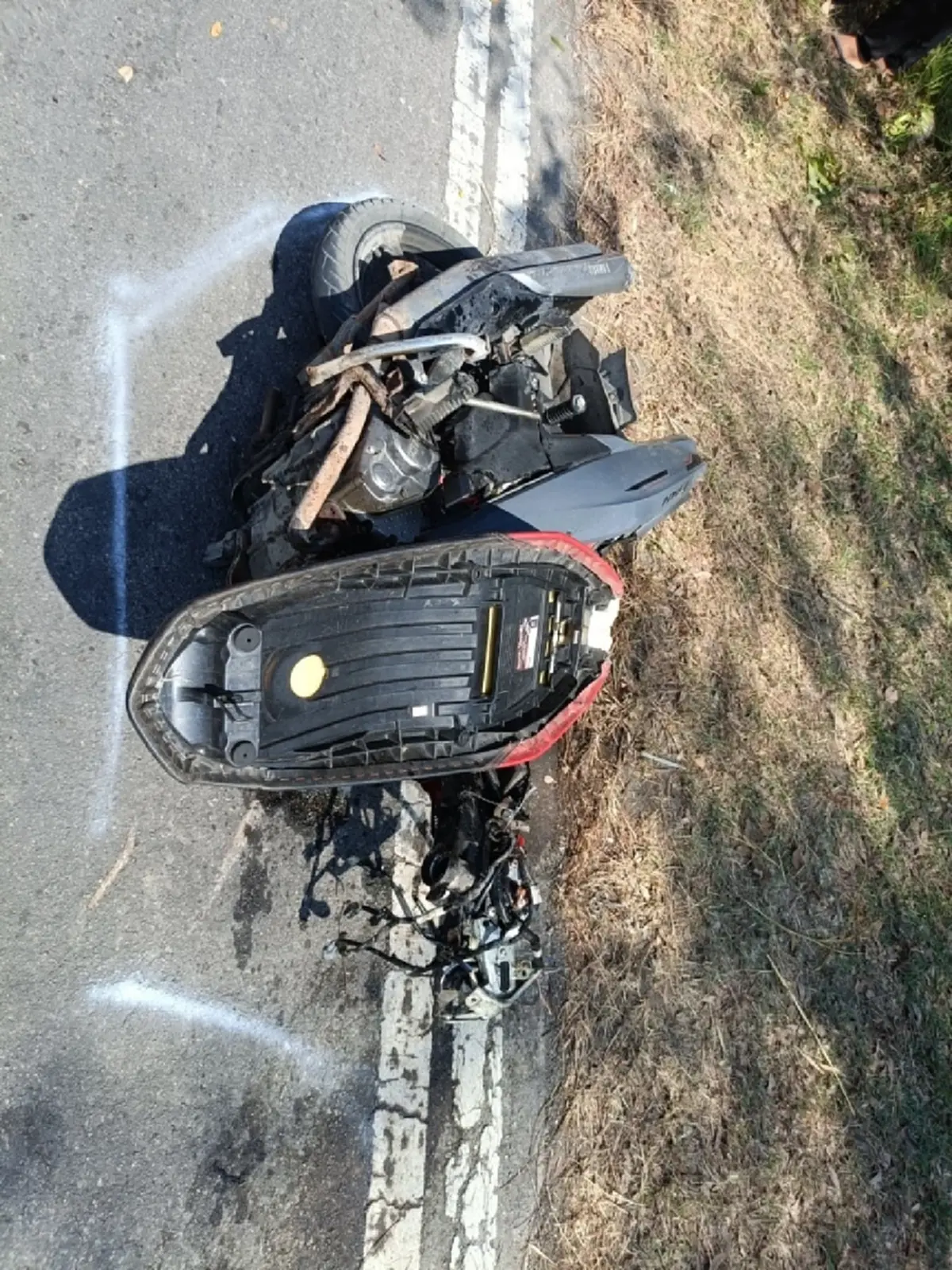 นักเรียนม.ต้น เสียชีวิตพร้อมกัน 3 ศพ ญาติคาใจพบพิรุธในรถคู่กรณี