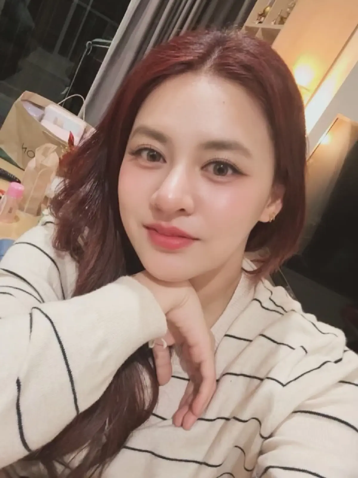 เปิดภาพล่าสุด ใบเฟิร์น พัสกร คนบันเทิงแห่เมนต์ สวยจนจำแทบไม่ได้