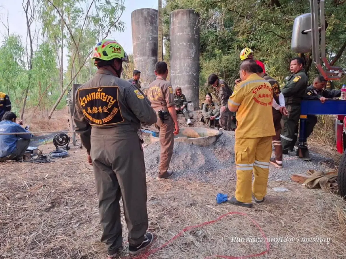 แห่อาลัย "ครูแหม่ม - ครูเล็ก" จากไปกะทันหัน รู้สาเหตุยิ่งกว่าสลด