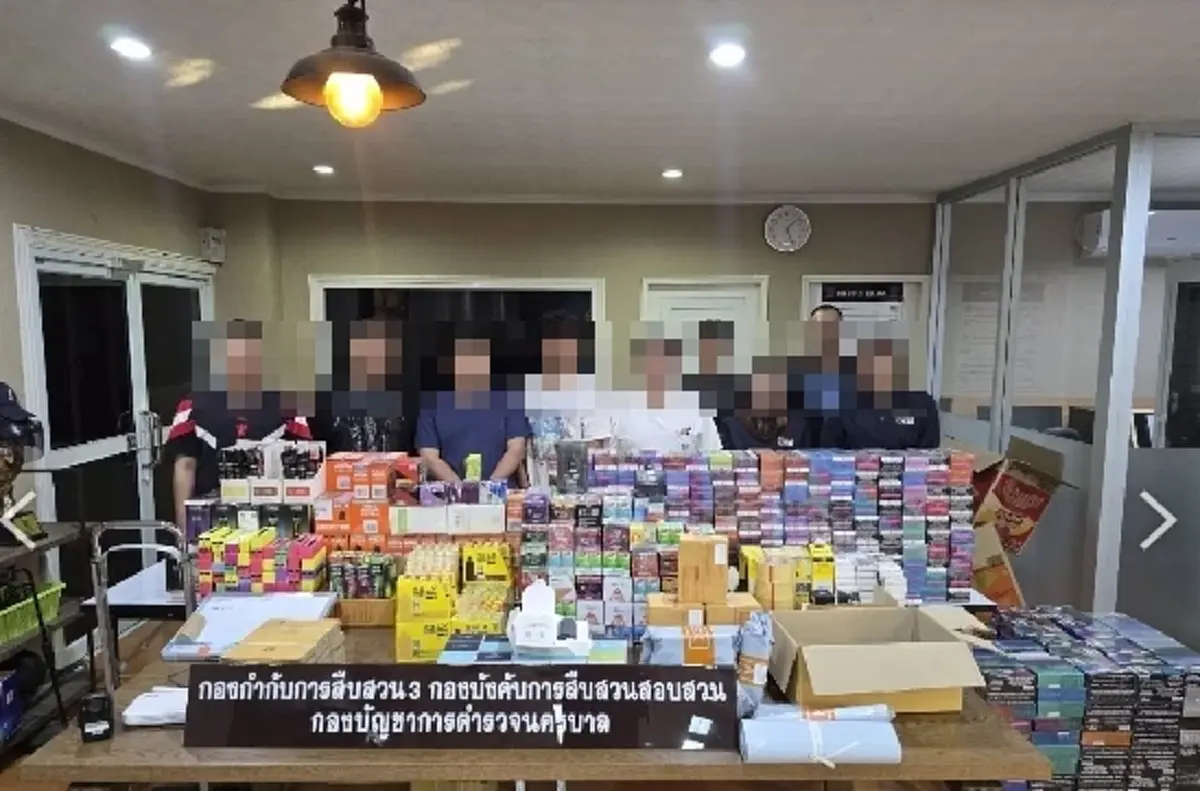 บุกทลายโกดังบุหรี่ไฟฟ้า! คอนโดหรูพระราม 3 ซุกของกลางกว่า 3 ล้าน