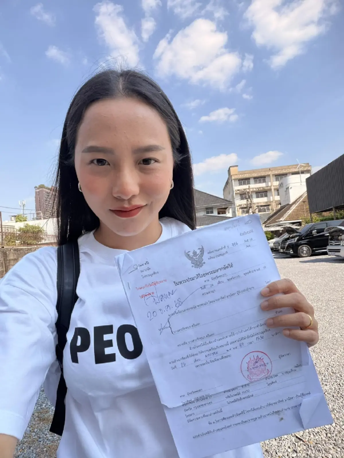 100 ล้าน ไอซ์ รักชนก โชว์หมายศาลจาก ธรรมนัส ฟาดประโยคเด็ดสะเทือน