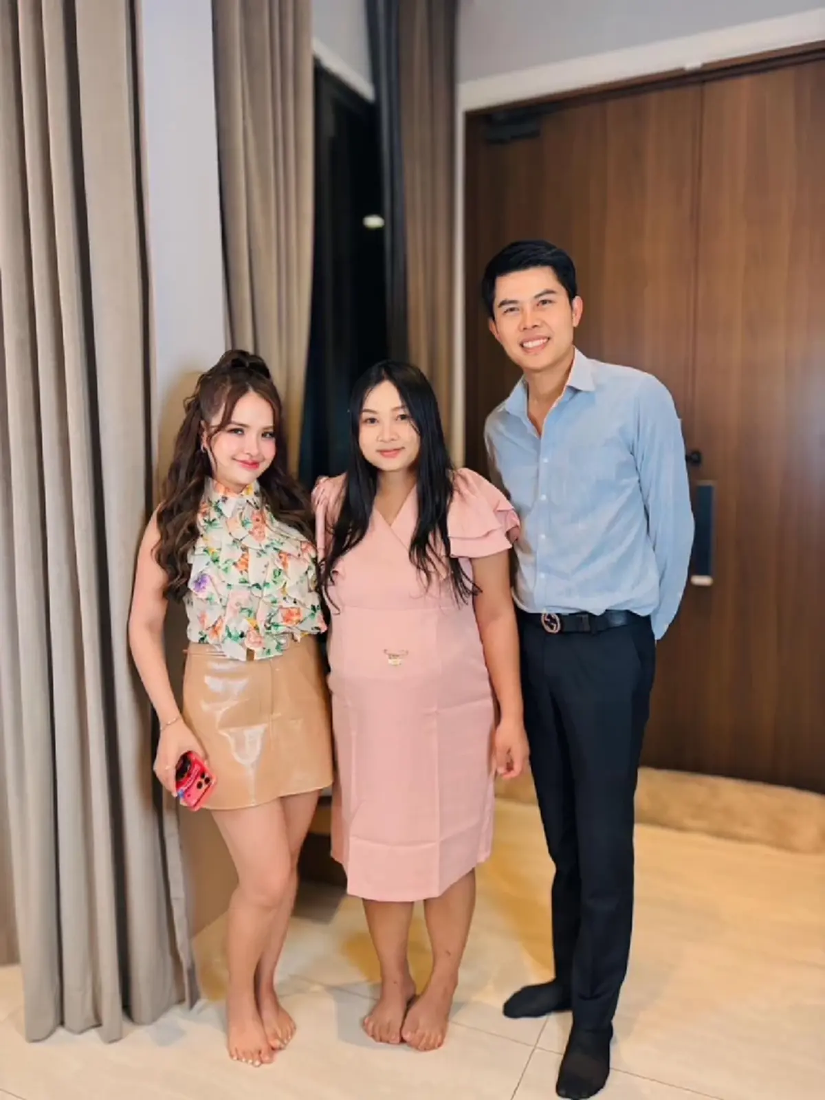 ทนายพัฒน์ เบรคดราม่า ทัวร์ลง เจนนี่ ปมเมียหลวงท้อง 8 ไลฟ์ขายของ