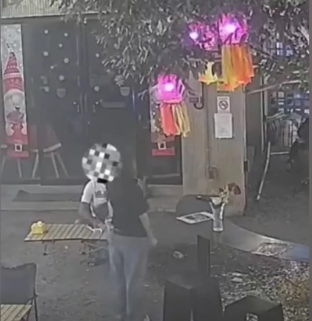 ดราม่าแอดมินเพจดัง อาละวาดร้านเหล้า โพสต์ถล่ม สุดท้ายทัวร์ลงยับ