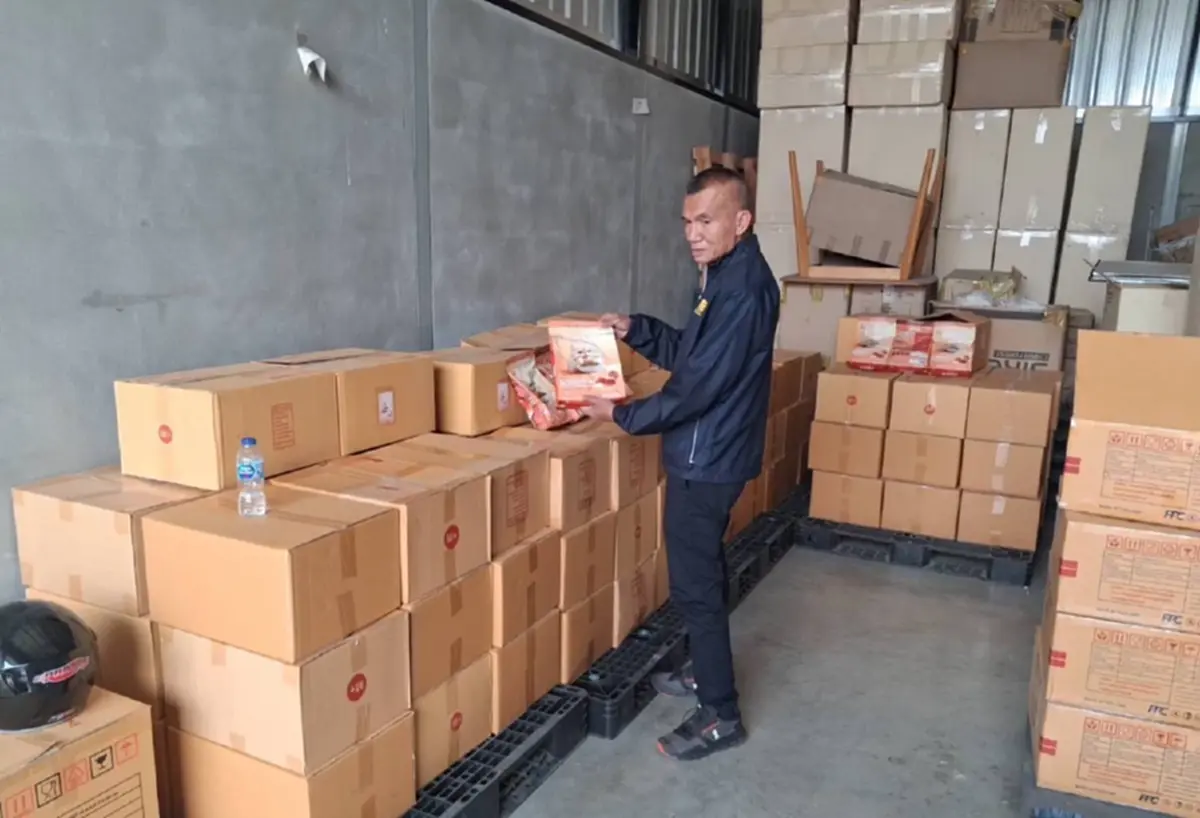 ทาสแมวระวัง บุกโกดังอาหารแมวเถื่อน แอบอ้าง-ใช้เลขทะเบียนปลอม