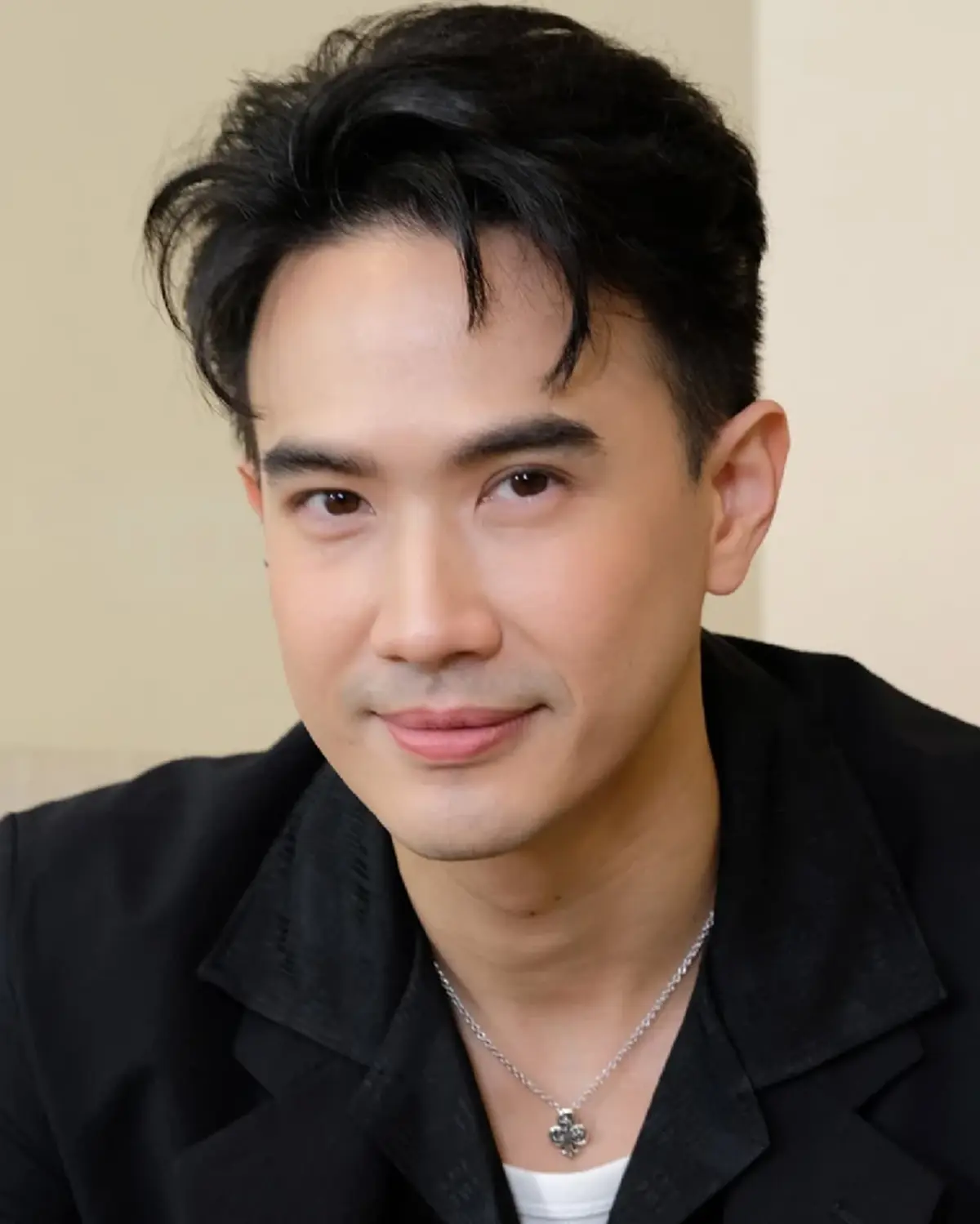 ภรรยา แม็ค ปวิช เคลื่อนไหว หลังสามีถูกโยงเป็นพระเอกที่กำลังมีข่าว