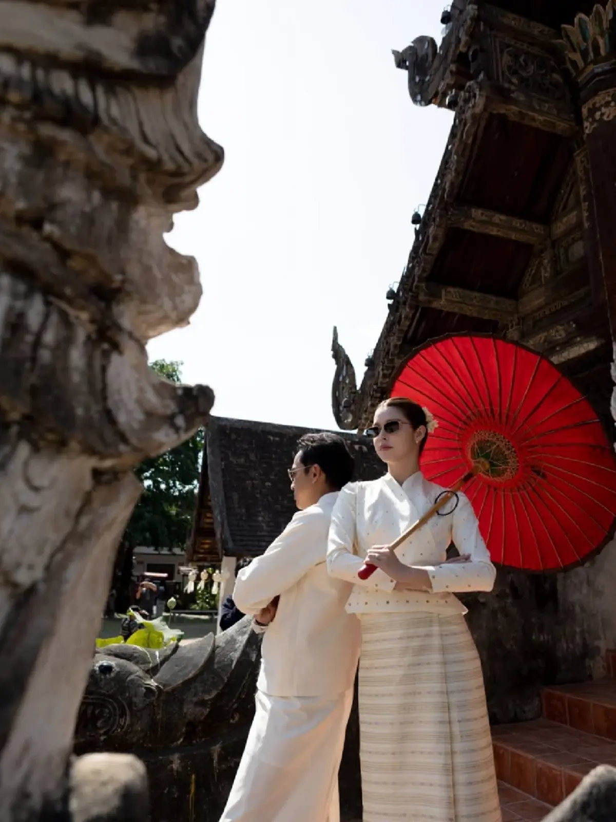 ว่าที่บ่าวสาวสายเหนือ “เปอร์ สุวิกรม” ควง “ยิหวา” เข้าพิธีล้านนา