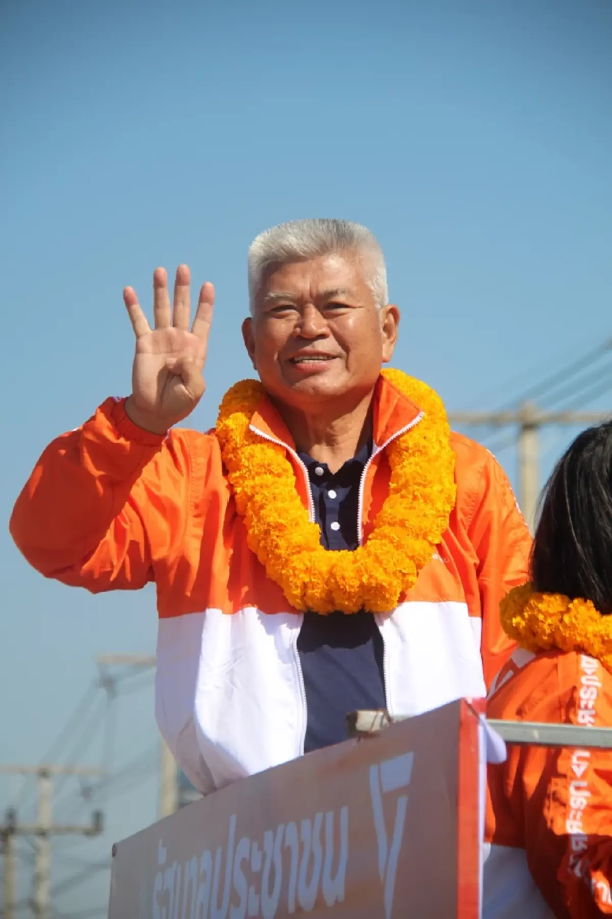 ผู้สมัคร สส.ปชน. เคลื่อนไหวแล้ว ถูกศิษย์เก่าแฉอดีตฝังใจมา 20 ปี