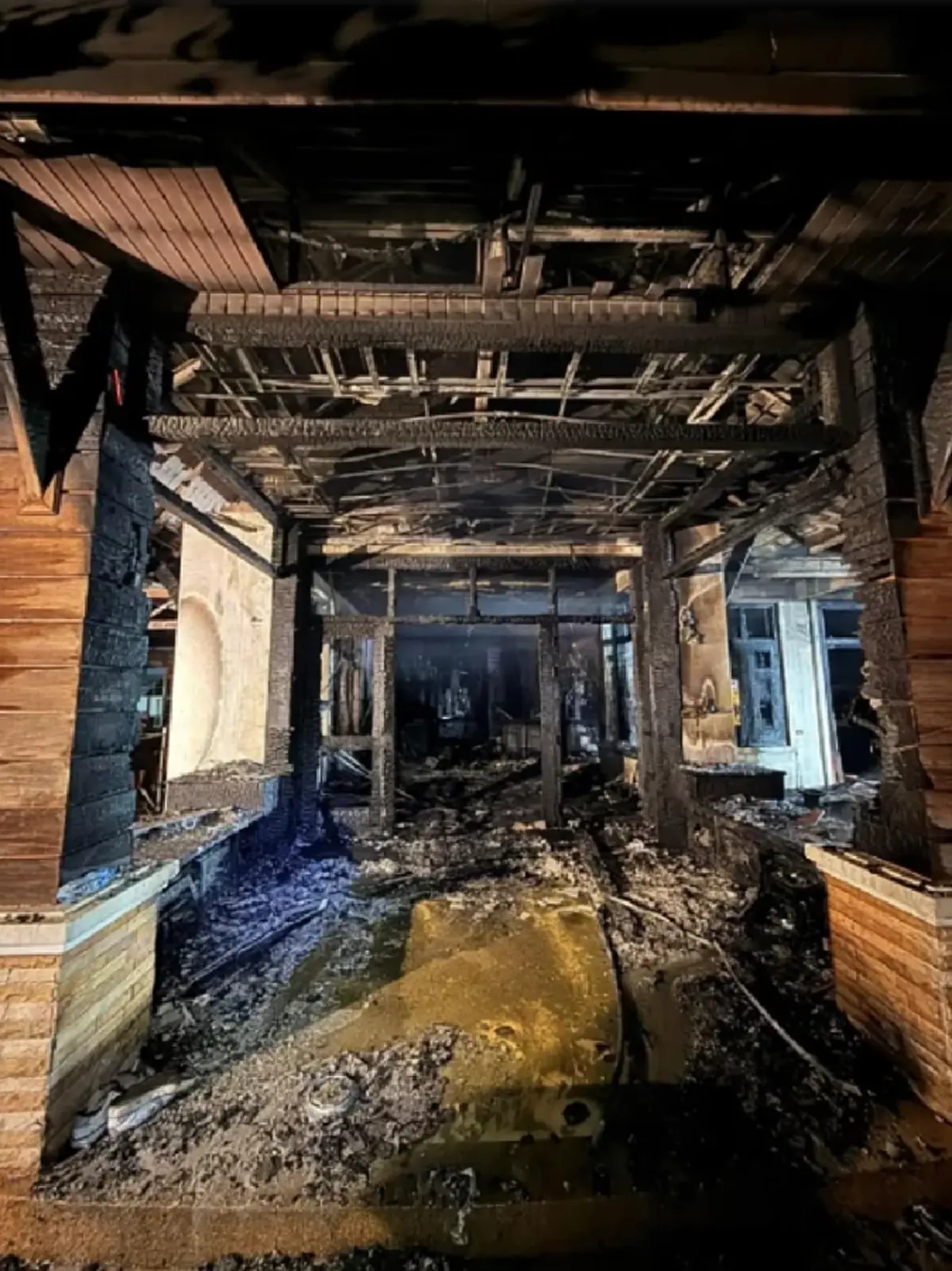 อาลัย ศิษย์เก่าแม่โจ้ 1 ใน 5 ผู้เสียชีวิตเหตุไฟไหม้บ้านที่เชียงใหม่