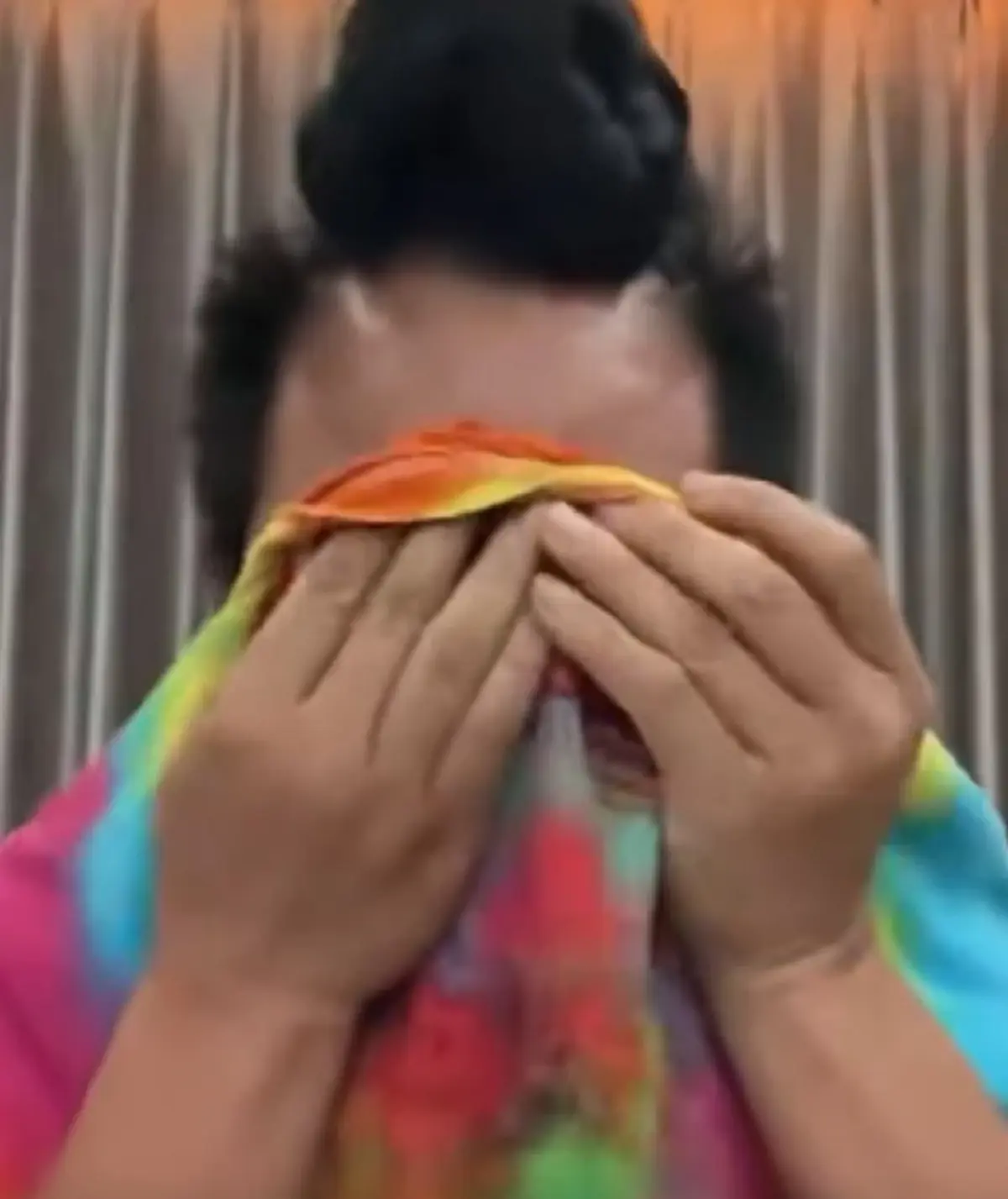  น้ำใจล้นไลฟ์ “จูดี้” ปล่อยโฮ แฟนคลับร่วมแรงสร้างเมรุบ้านเกิด