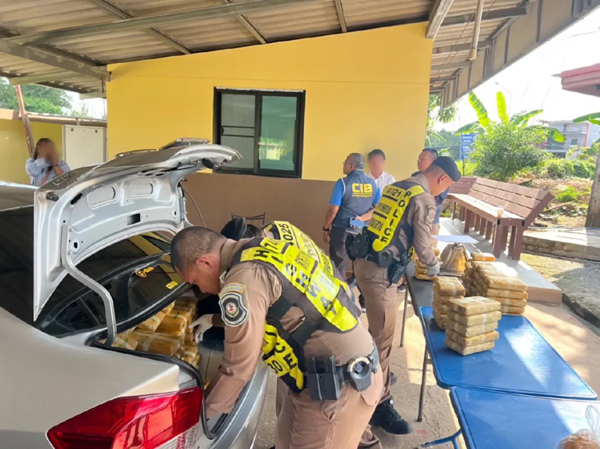 เปิดปฏิบัติการ “เกาะ-เกี่ยว-กด” สกัดขบวนการลำเลียงยาบ้า 1 ล้านเม็ด