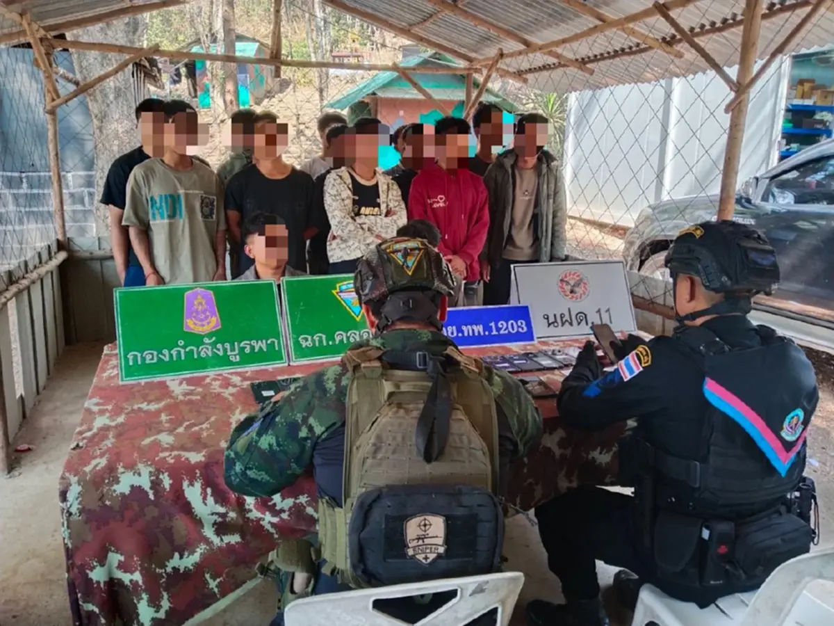 กกล.บูรพา จับกุมชาวเมียนมาร์ 16 ราย ขณะลักลอบเดินทางไปยังกัมพูชา