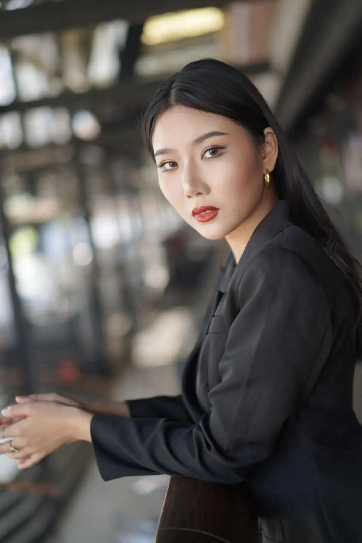 "ครูเอิร์น" ฟาดแรง หลังคนแห่ เข้าใจผู้กระทำ สุดท้ายโทษผู้หญิง