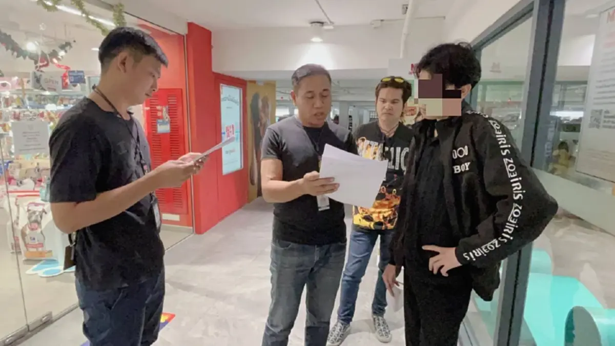 บุกรวบ ดาวสวิง ถ่ายคลิปลับลงกลุ่มขาย วางแผนรวบคาแหล่งกบดาน