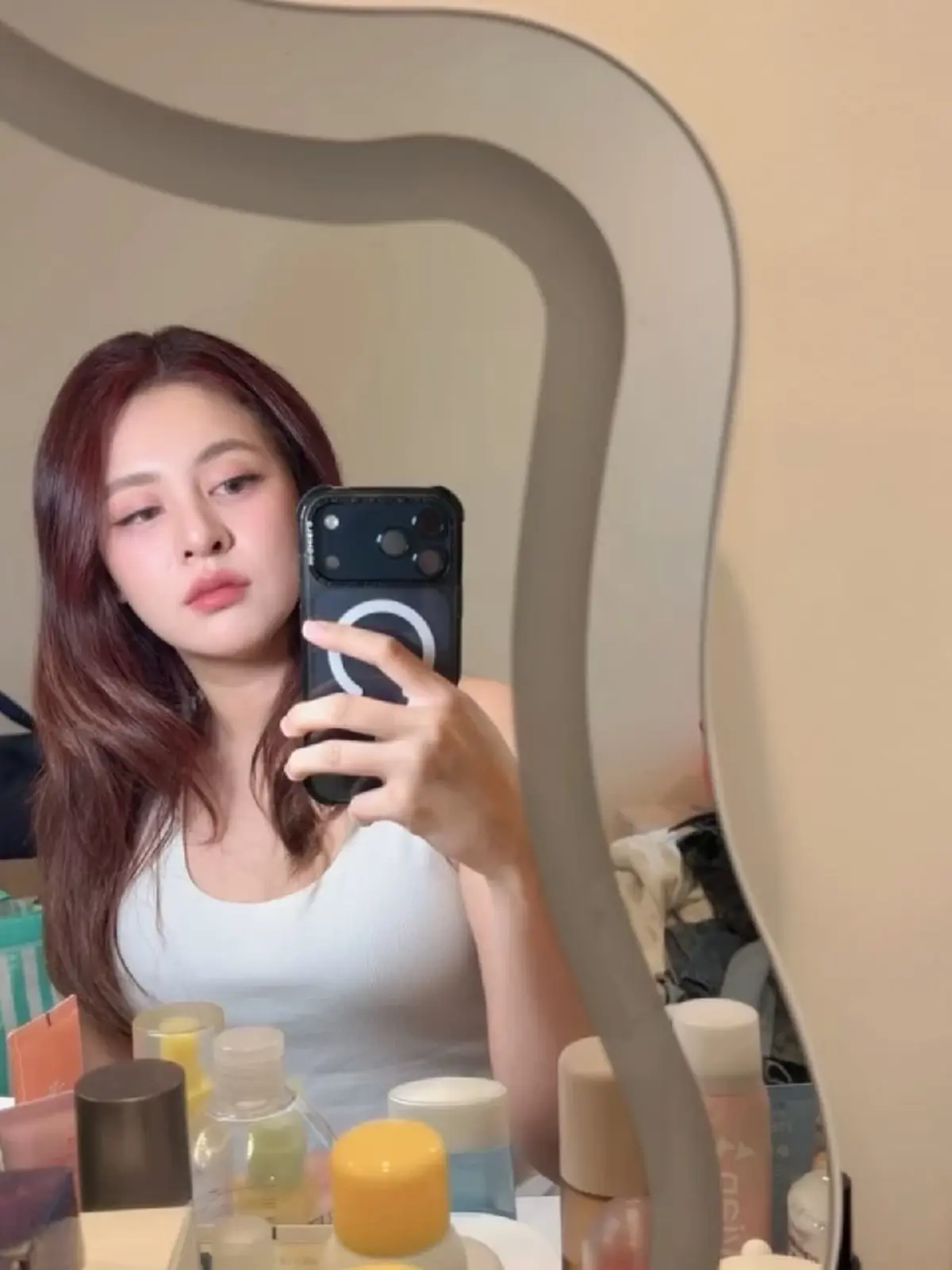 เปิดภาพล่าสุด ใบเฟิร์น พัสกร คนบันเทิงแห่เมนต์ สวยจนจำแทบไม่ได้