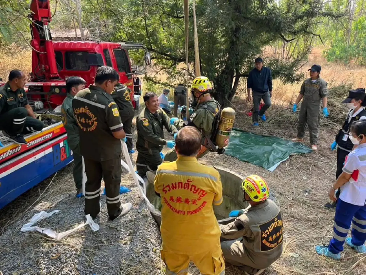 แห่อาลัย "ครูแหม่ม - ครูเล็ก" จากไปกะทันหัน รู้สาเหตุยิ่งกว่าสลด